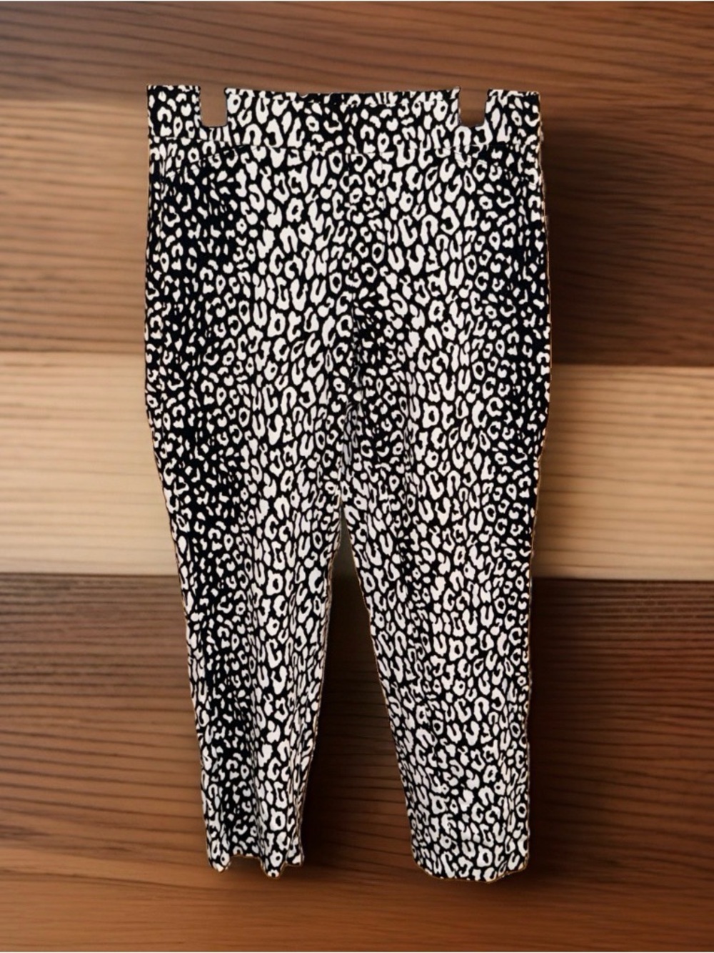 MICHAEL Michael Kors Pull on Black & White Leopard Print Stetch Pants-L-EC